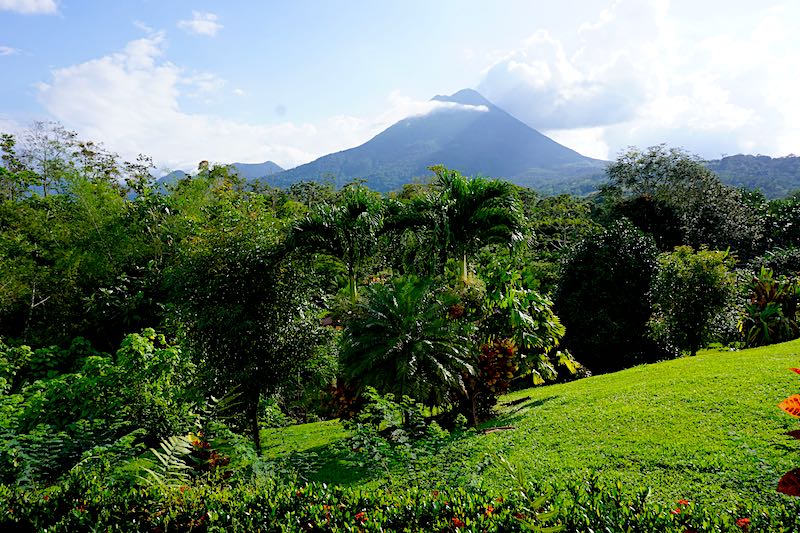 Arenal Volcano view image