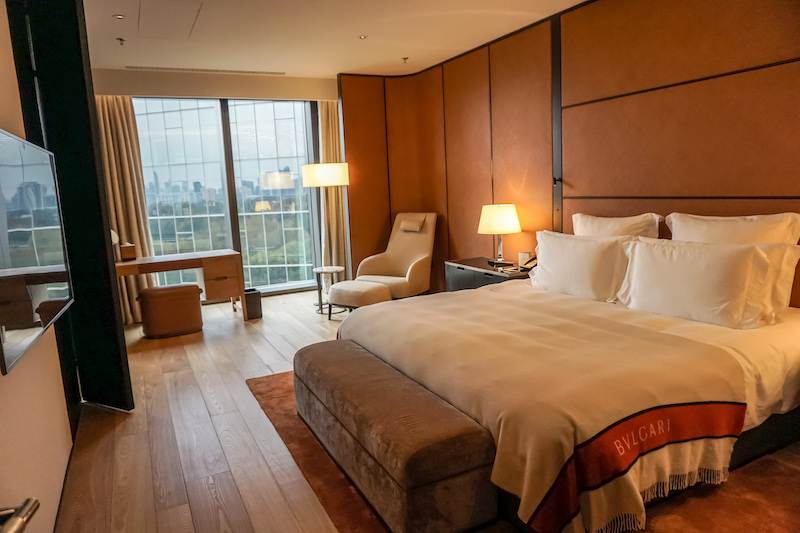 Bulgari Hotel Beijing Deluxe Suite bedroom image