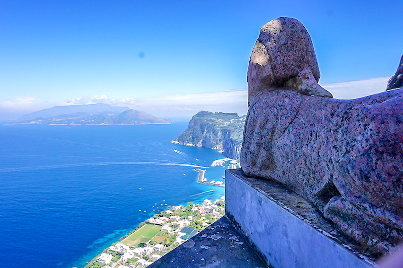 Anacapri Villa San Michele Sphinx image