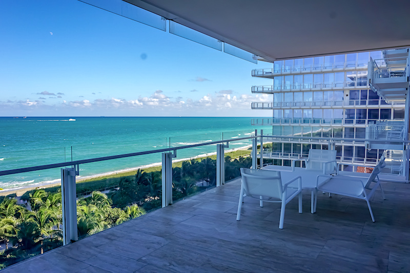 Four Seasons, The Surf Club 2-bedroom Oceanfront Suite balcony