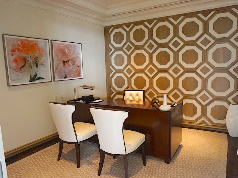 Four Seasons Orlando Presidential Suite office image