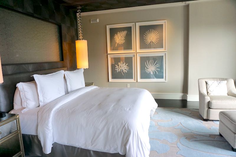 Four Seasons Orlando Royal Suite master bedroom image