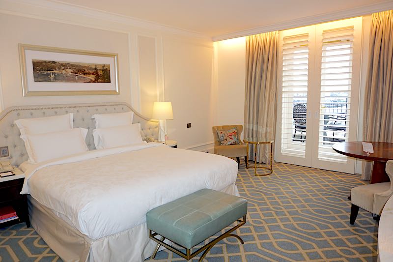 The Langham Sydney guest room image
