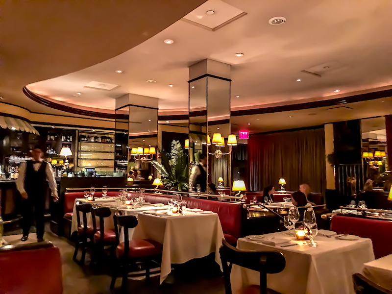 The Monkey Bar New York dining room image