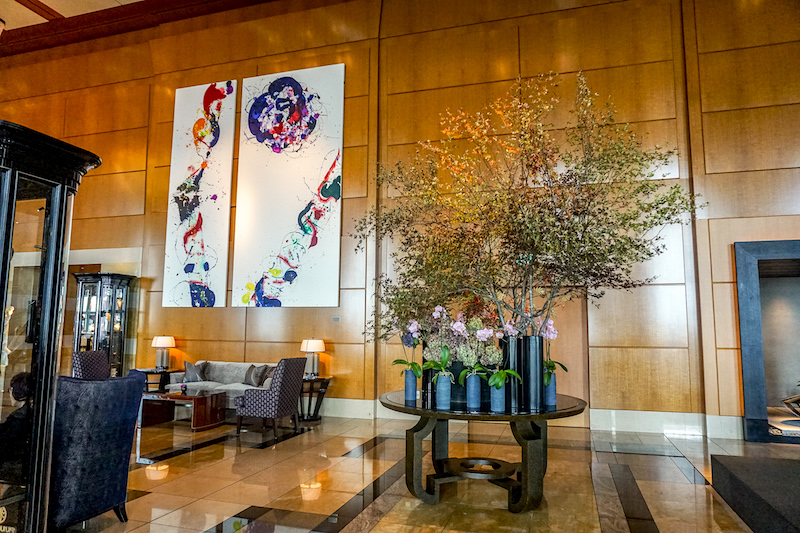 Ritz Carlton Tokyo lobby image