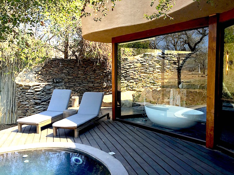 Singita Boulders bath image