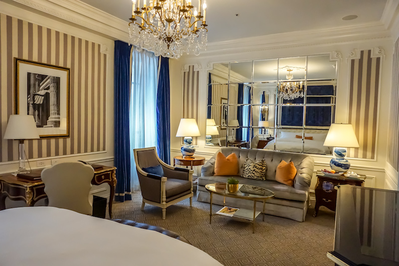 St Regis New York Grand Luxe guest room image