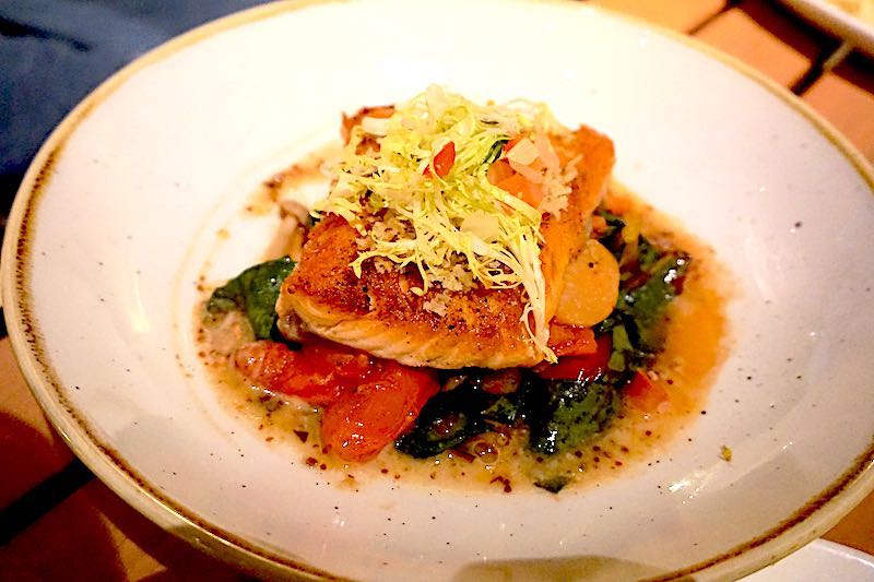 Terranea's Catalina Kitchen salmon image