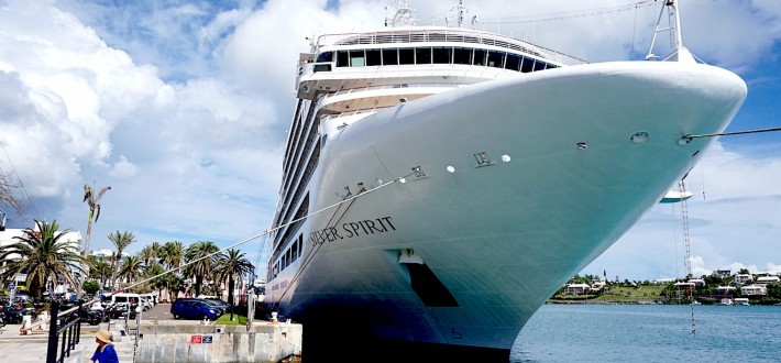 Why Upgrade to a Luxury Cruise Line?