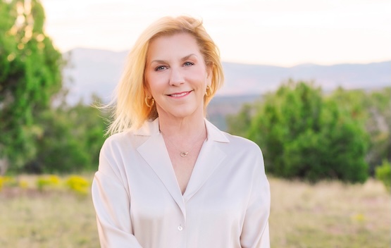 Cara Goldsbury, CEO/Founder